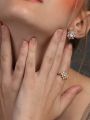  עגילי Shining sun Earrings / נשים של KEREN WOLF