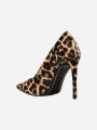  נעלי עקב בהדפס מנומר / נשים של DKNY