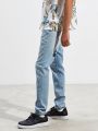  ג'ינס סקיני בשטיפה בהירה BDG של URBAN OUTFITTERS