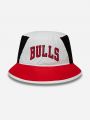  כובע באקט עם הדפס Bulls של NEW ERA