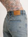  ג'ינס ארוך עם קרעים Mom של URBAN OUTFITTERS