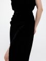  שמלת מקסי קטיפה עם פתח בגב של SABINA MUSAYEV