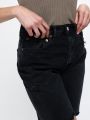  ג'ינס ברמודה עם סיומת גזורה Ira Shorts Pulse של AGOLDE