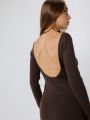  שמלת מקסי סרוגה עם גב פתוח של TERMINAL X