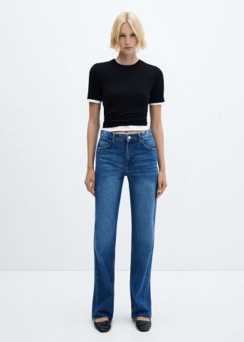מכנסי ג'ינס מתרחבים של MANGO