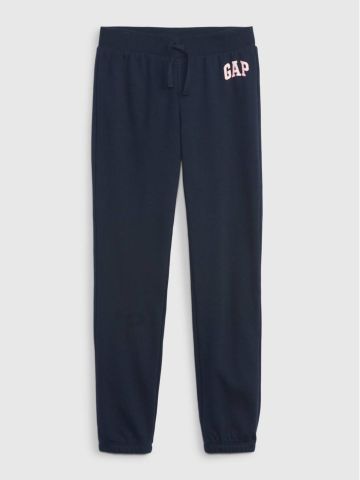 מכנסי טרנינג עם לוגו / בנות של GAP
