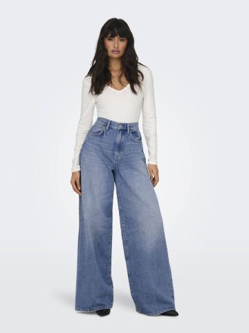 מכנסי ג'ינס ארוכים בגזרה רחבה של ONLY