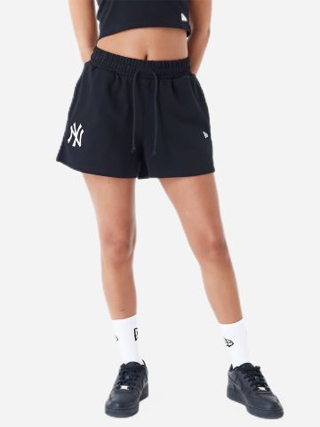 מכנסיים קצרים עם רקמת לוגו New York Yankees של NEW ERA