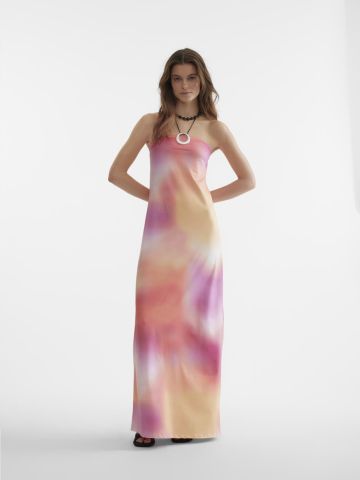 שמלת מקסי סטרפלס בהדפס אומברה של VERO MODA