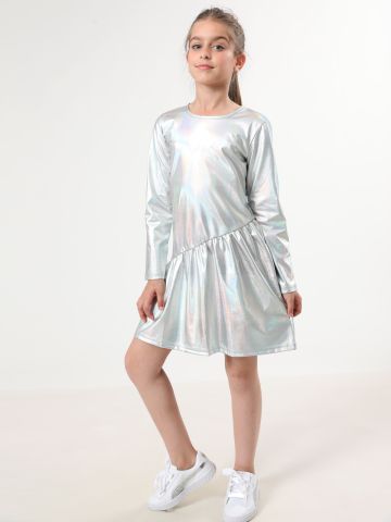 שמלה מטאלית באפקט צבעוני עם מלמלה אסימטרית / בנות