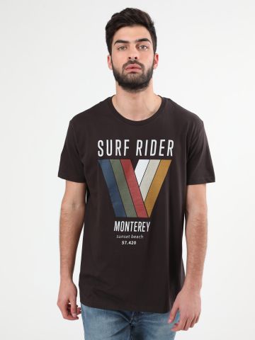 טי שירט עם הדפס צבעוני Surf Rider