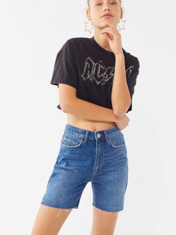 ג'ינס קצר בגזרה גבוהה עם סיומת גזורה BDG