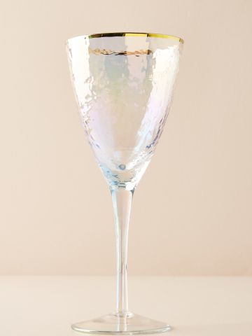 כוס יין מזכוכית עם שפה מוזהבת