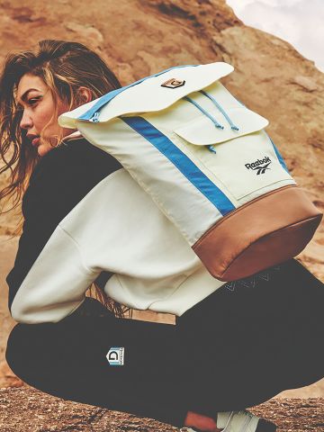תיק גב עם רקמת לוגו Reebox X Gigi Hadid