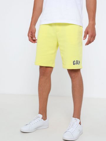 מכנסי פוטר קצרים עם רקמת לוגו של GAP