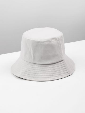 כובע באקט צר שוליים / נשים