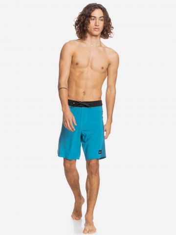 מכנסי בגד ים עם פאץ&#039; לוגו של QUIKSILVER