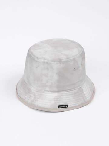 כובע באקט עם פאץ' לוגו / נשים של undefined