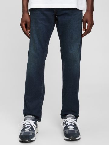 ג'ינס בגזרת SLIM FIT של GAP