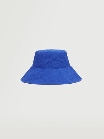 כובע באקט בטקסטורה / נשים של MANGO