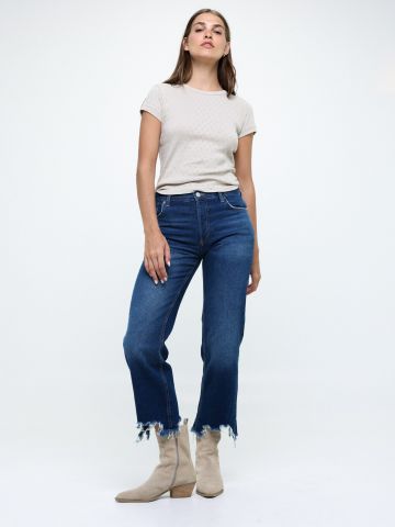 ג'ינס ארוך עם סיומת גזורה של FREE PEOPLE