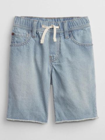 ג'ינס קצר עם סיומת פרומה / בנים של undefined