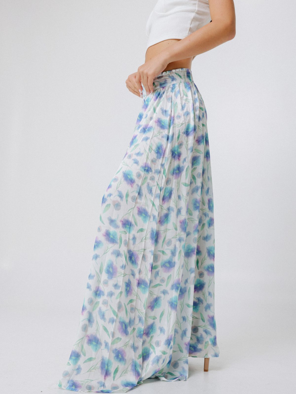  חצאית מקסי אריאה בהדפס פרחוני של YANGA