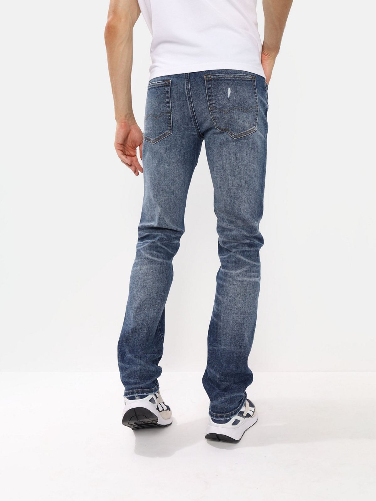  ג'ינס ווש בגזרה ישרה של AMERICAN EAGLE