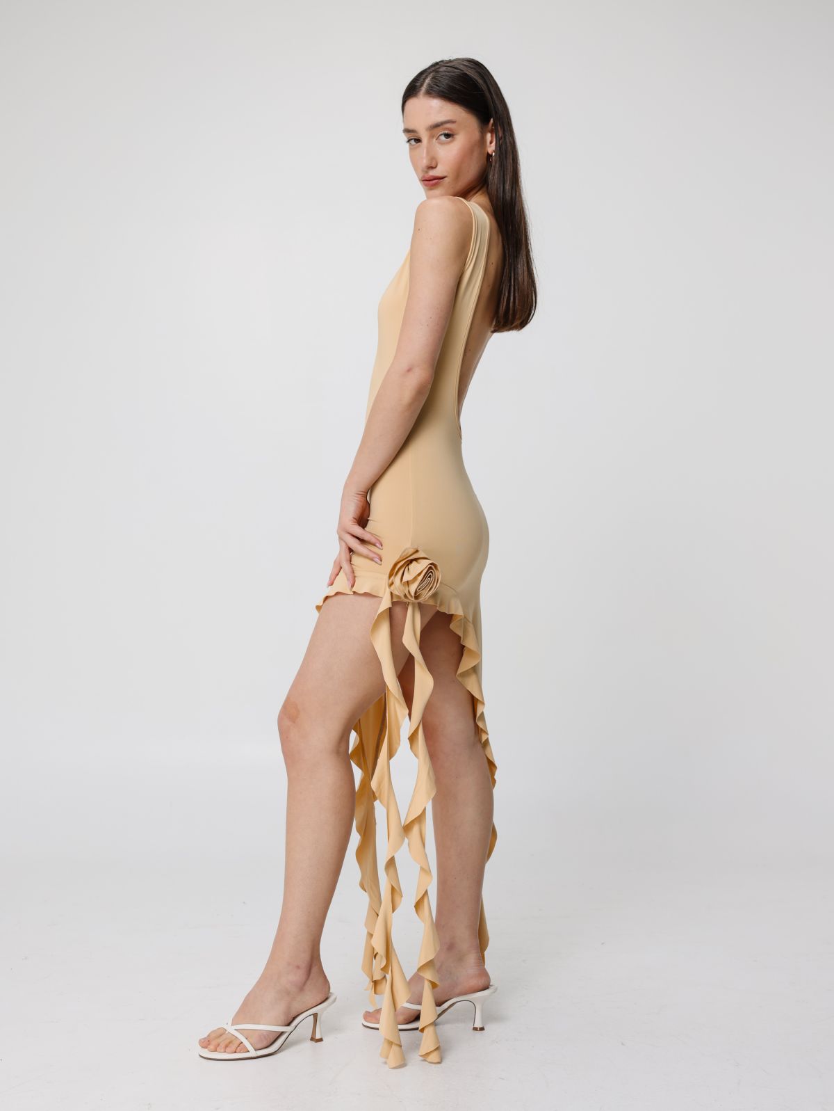  שמלת מיני אסימטרית עם עיטור פרח של TERMINAL X