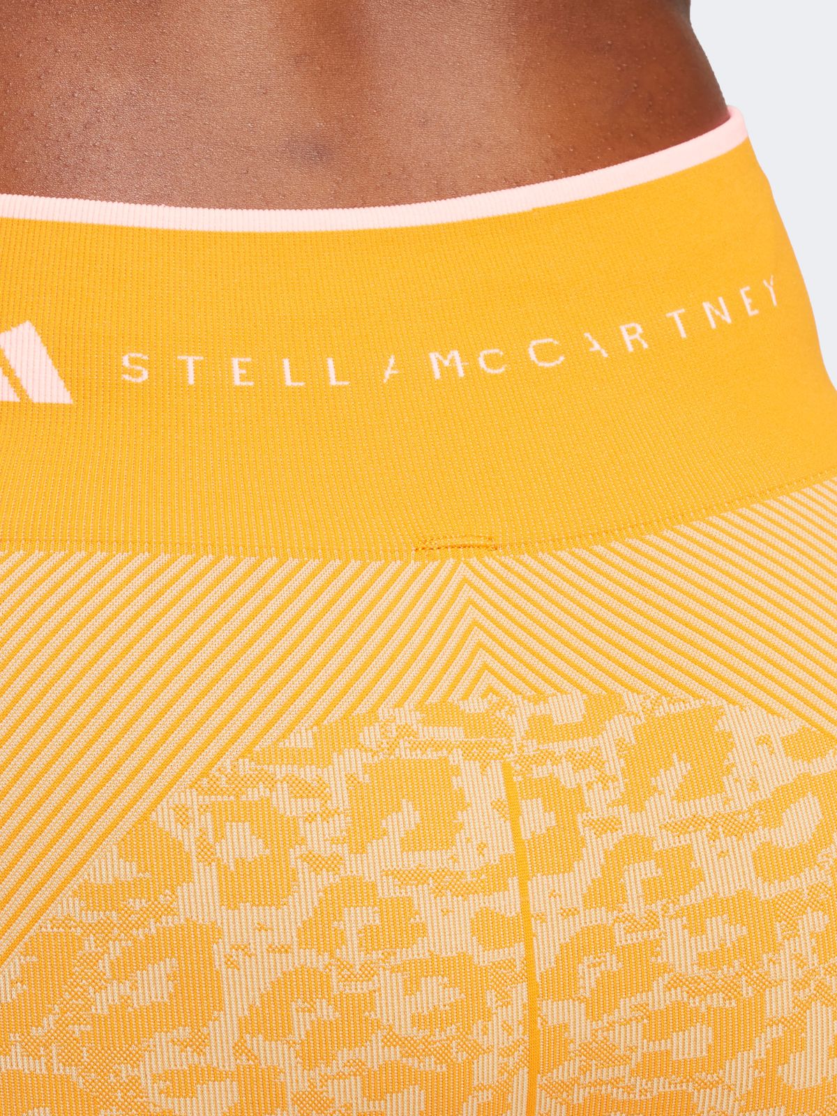  טייץ בייקר ללא תפרים Adidas By Stella McCartney TrueStrength של ADIDAS BY STELLA MCCARTNEY
