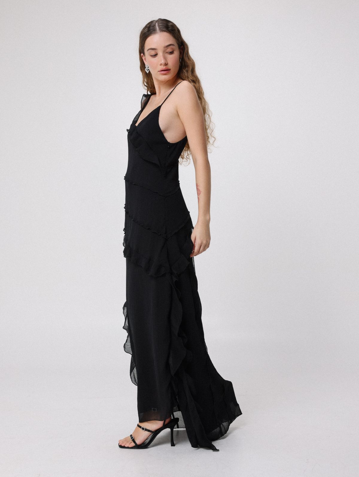  שמלת שיפון מקסי עם עיטורי מלמלה של TERMINAL X