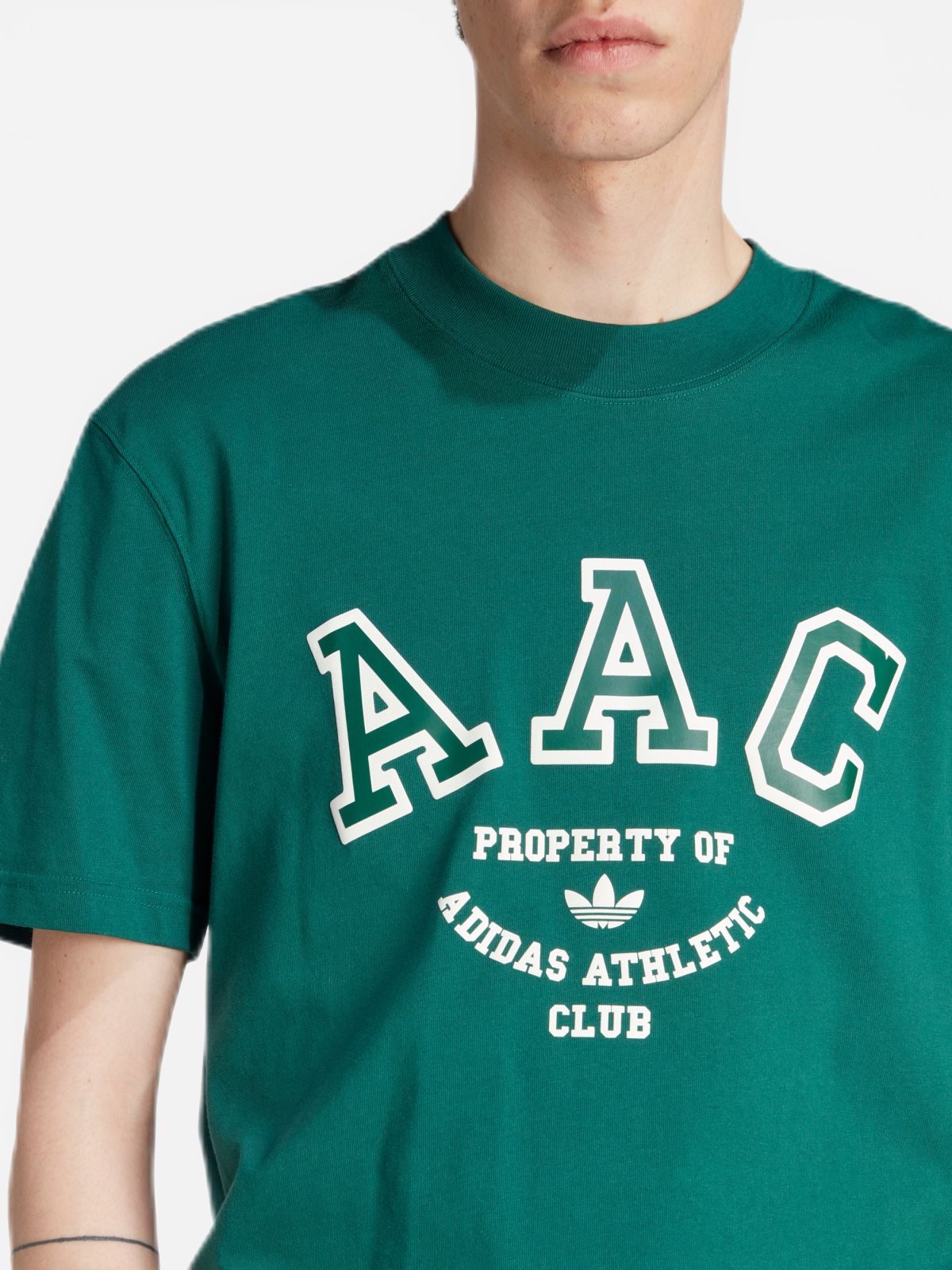  טי שירט עם לוגו AAC של ADIDAS Originals
