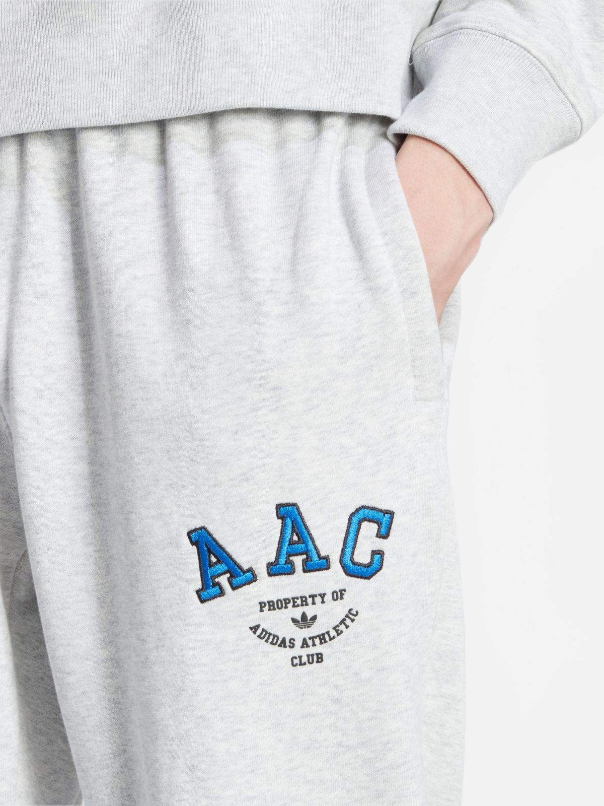  טרנינג ארוך עם לוגו AAC של ADIDAS Originals
