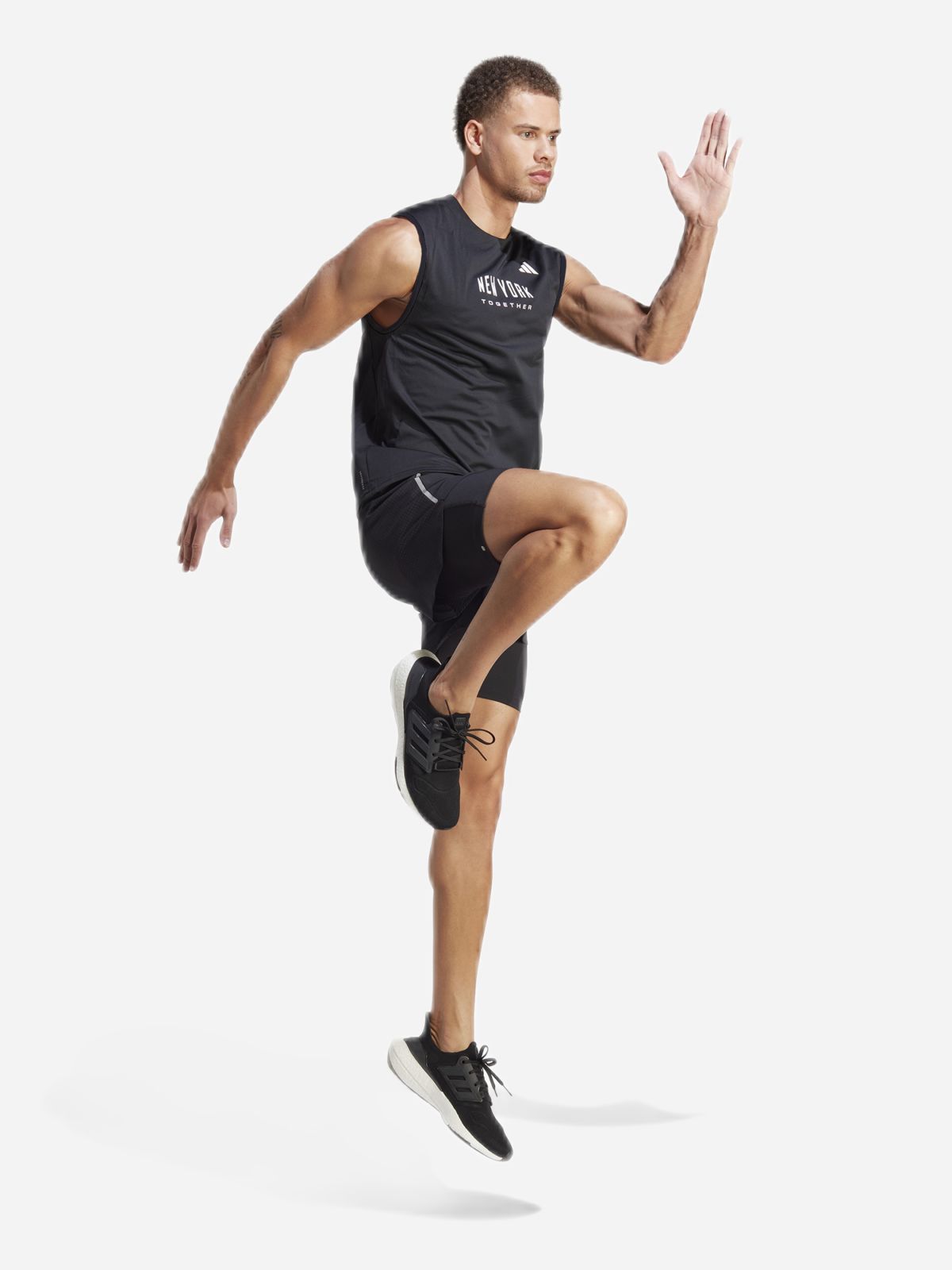  גופיית ריצה עם הדפס לוגו של ADIDAS Performance