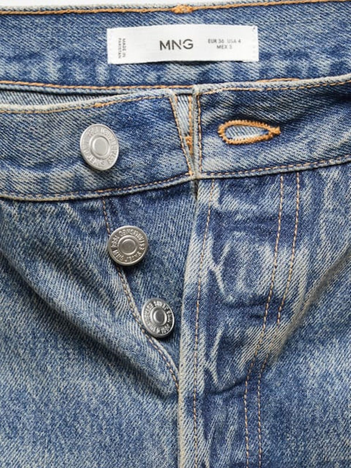  ג'ינס בגזרה רחבה של MANGO