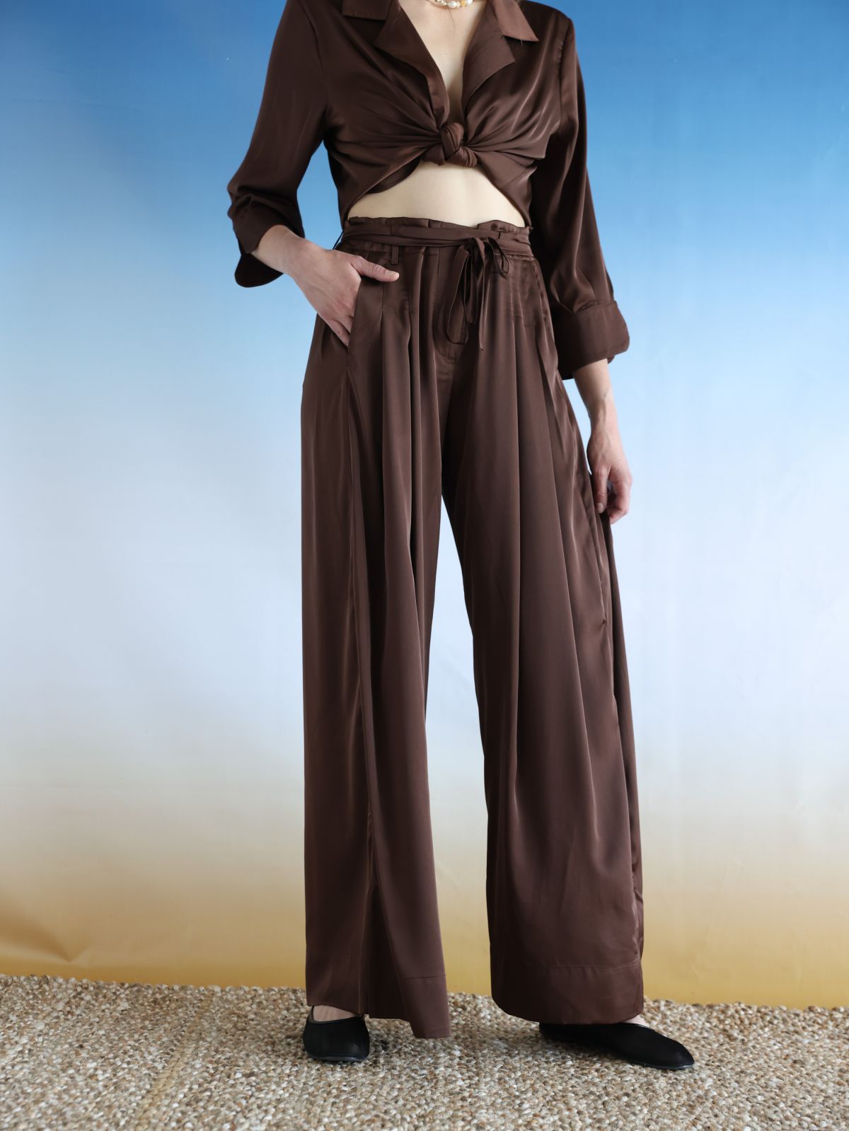  מכנסי סאטן בגזרה גבוהה / Elle Sasson של TX COLLAB