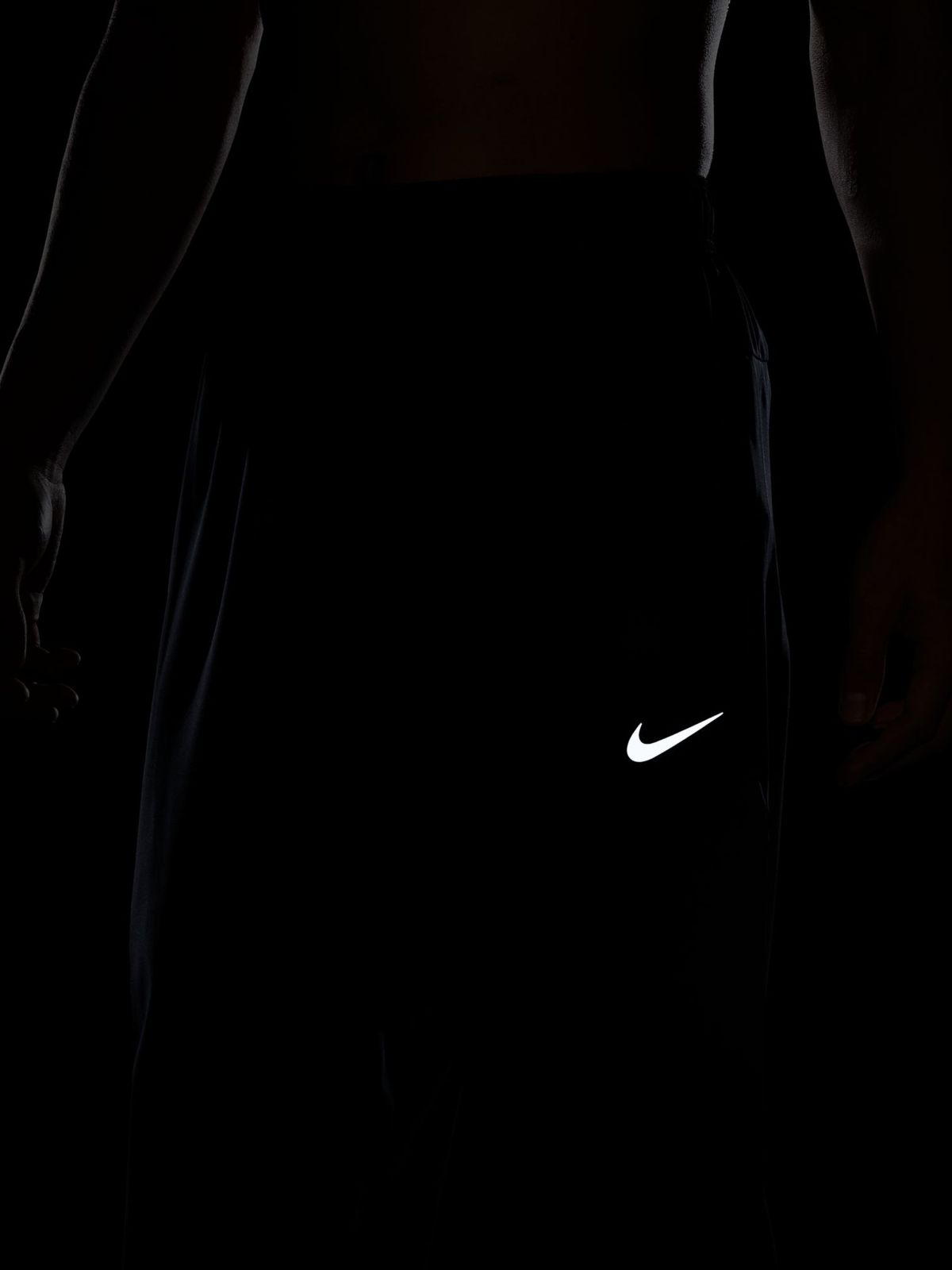  מכנסי אימון Nike Form Dri-Fit של NIKE