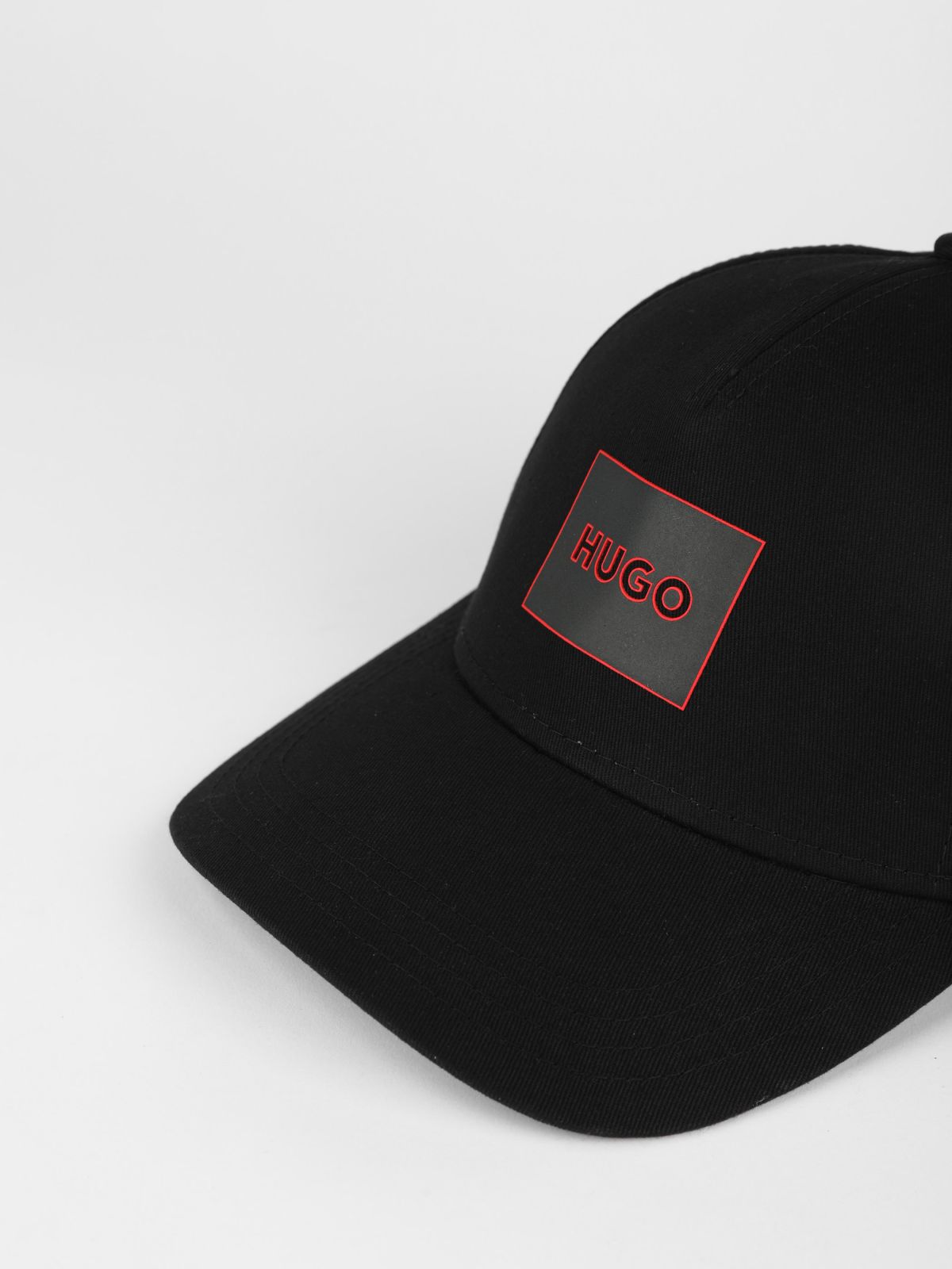  כובע מצחייה עם פאץ' לוגו של HUGO BOSS