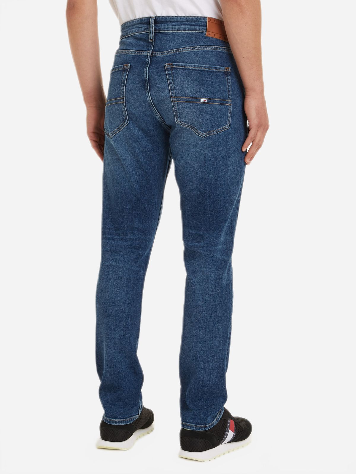  ג'ינס בגזרה ישרה של TOMMY HILFIGER