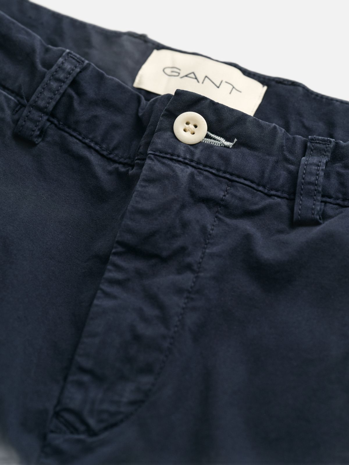  מכנסיים קצרים בסיומת קיפולים / גברים של GANT