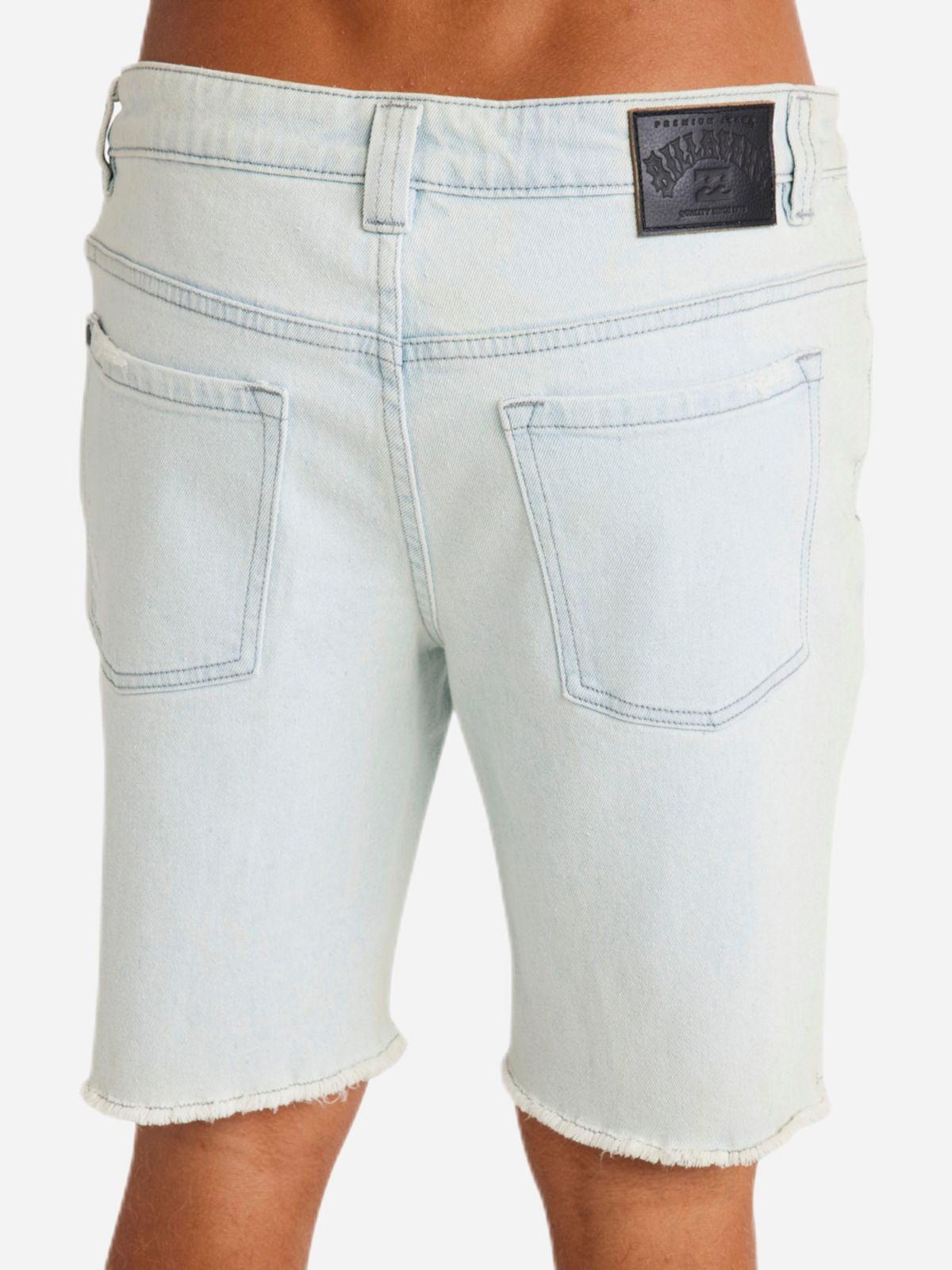  ג'ינס קצר של BILLABONG