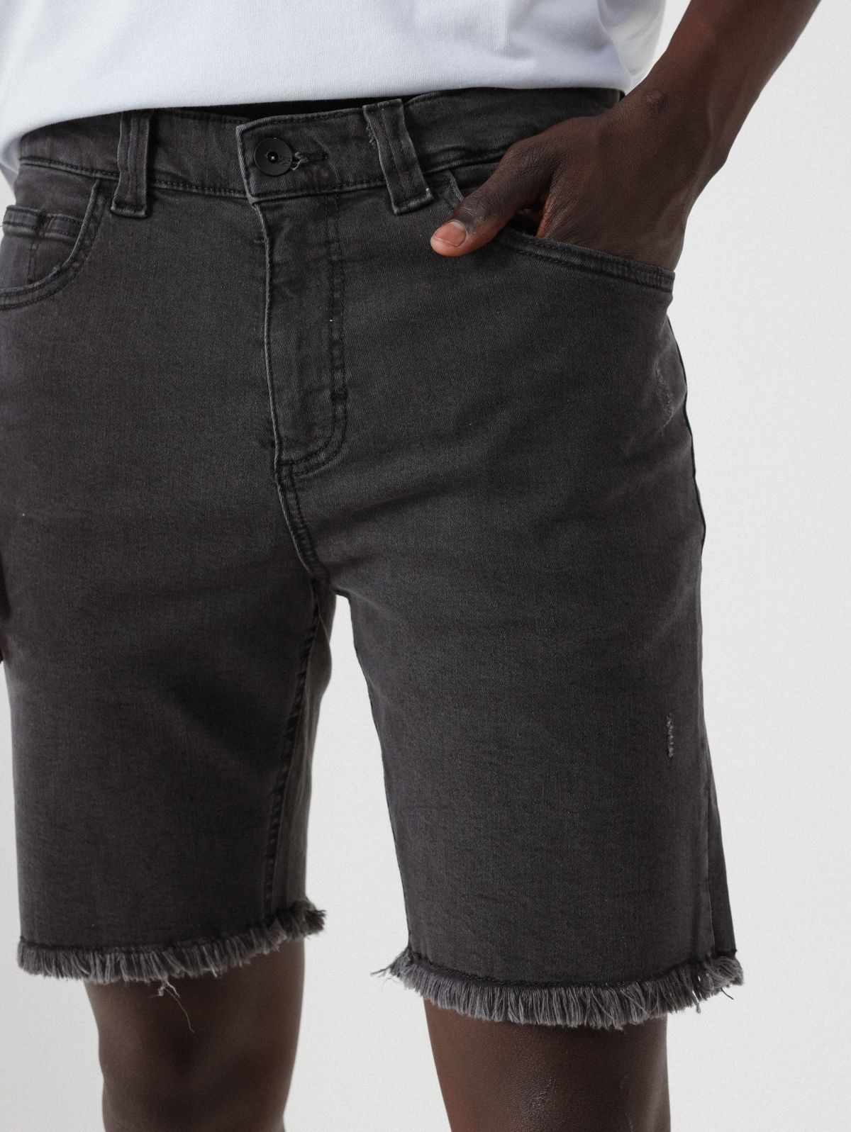  מכנסי ג'ינס קצרים סיומת פרומה של BILLABONG