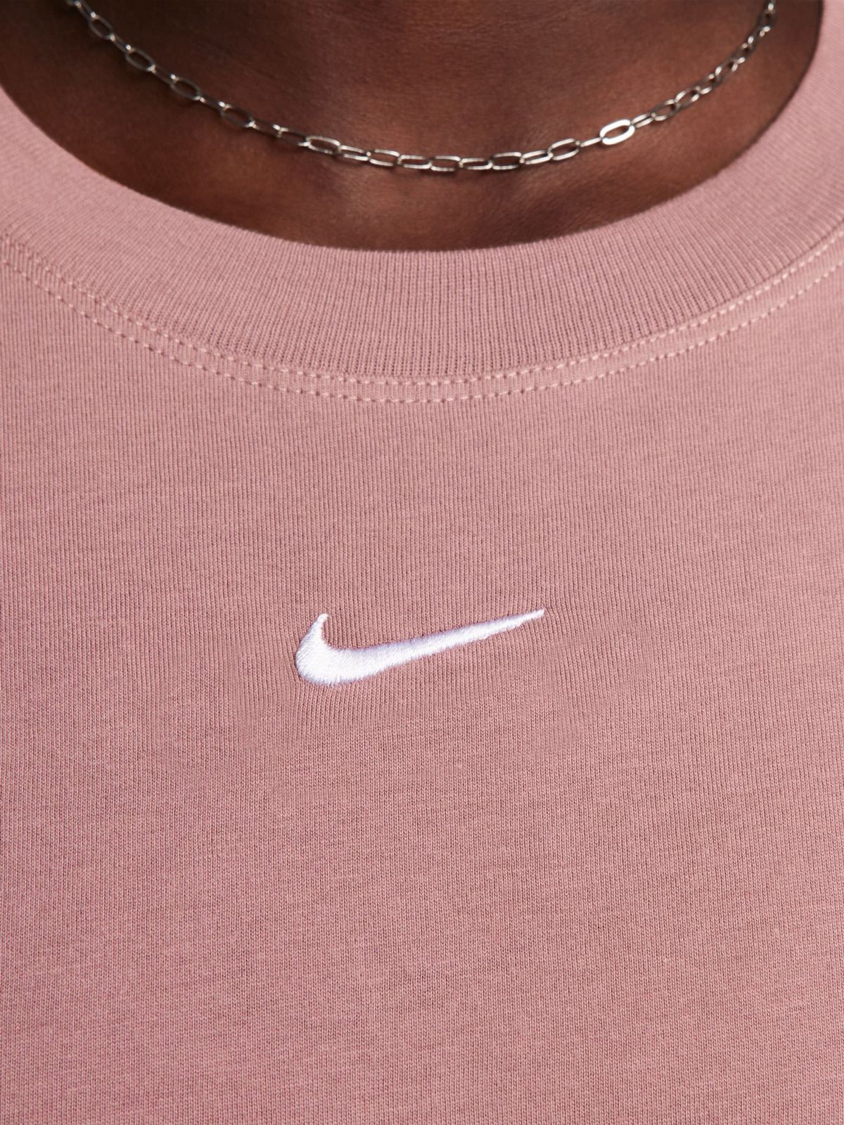  טי שירט עם רקמת לוגו Nike Sportswear של NIKE