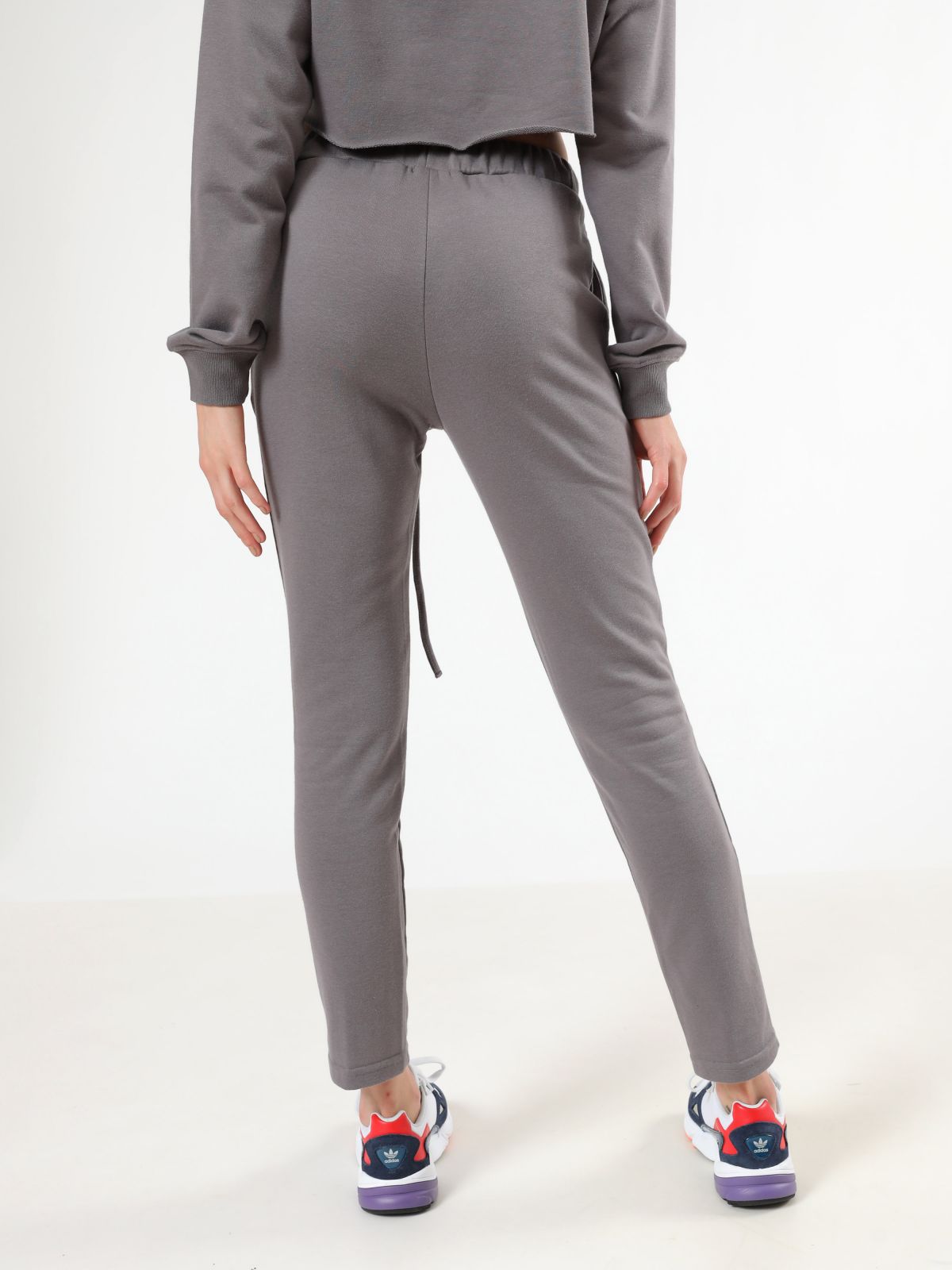  מכנסי טרנינג עם תפרים בולטים של TERMINAL X