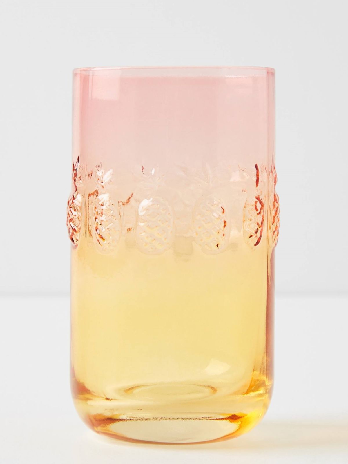  כוס זכוכית אומברה לשתייה עם עיטורי אננסים של ANTHROPOLOGIE