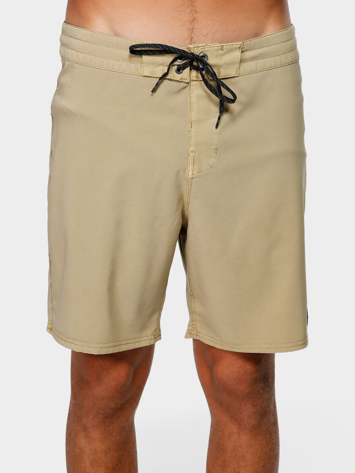  מכנסי בגד ים עם פאץ' לוגו של BILLABONG