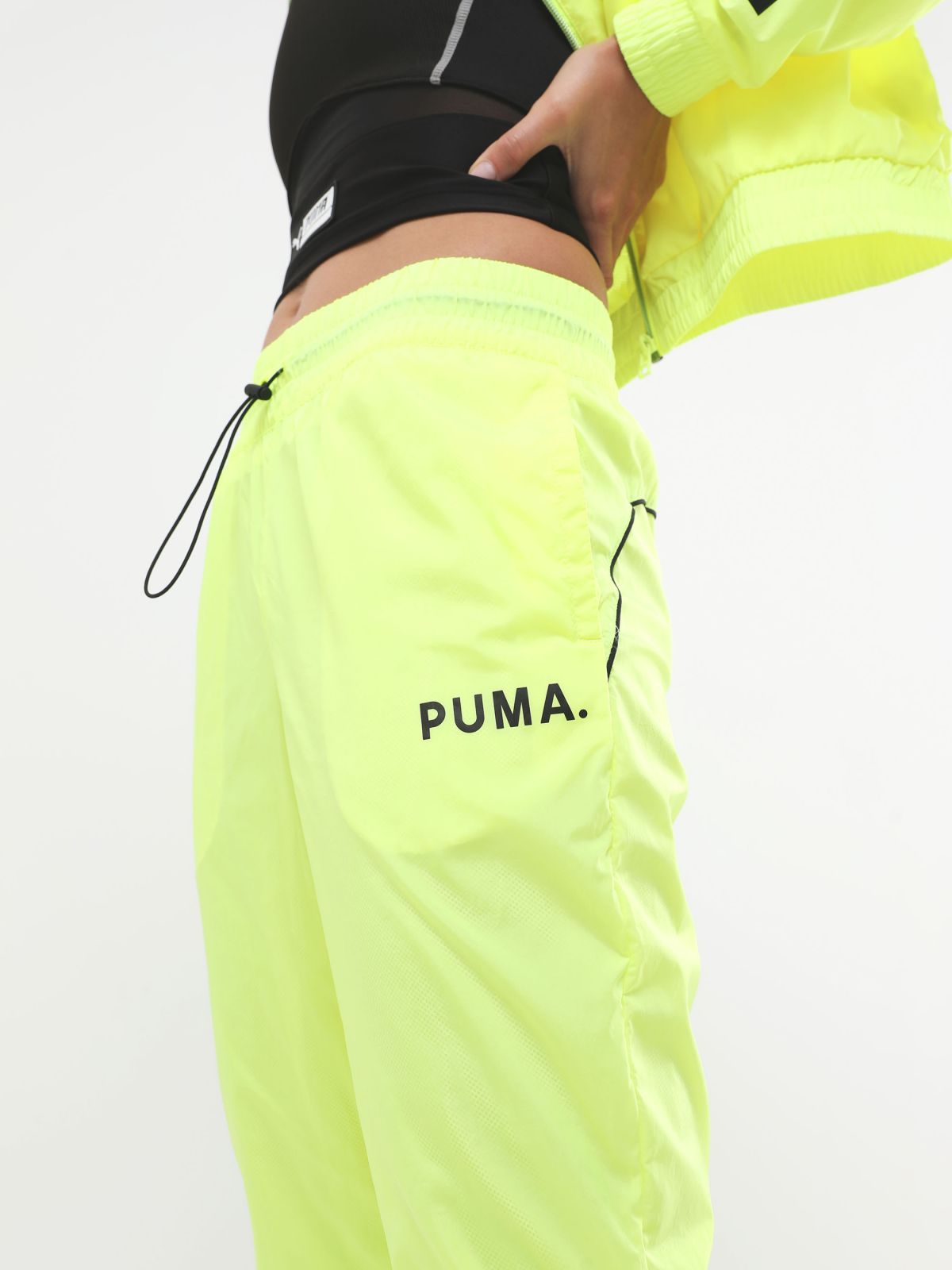 מכנסי ניילון ניאון עם לוגו של PUMA