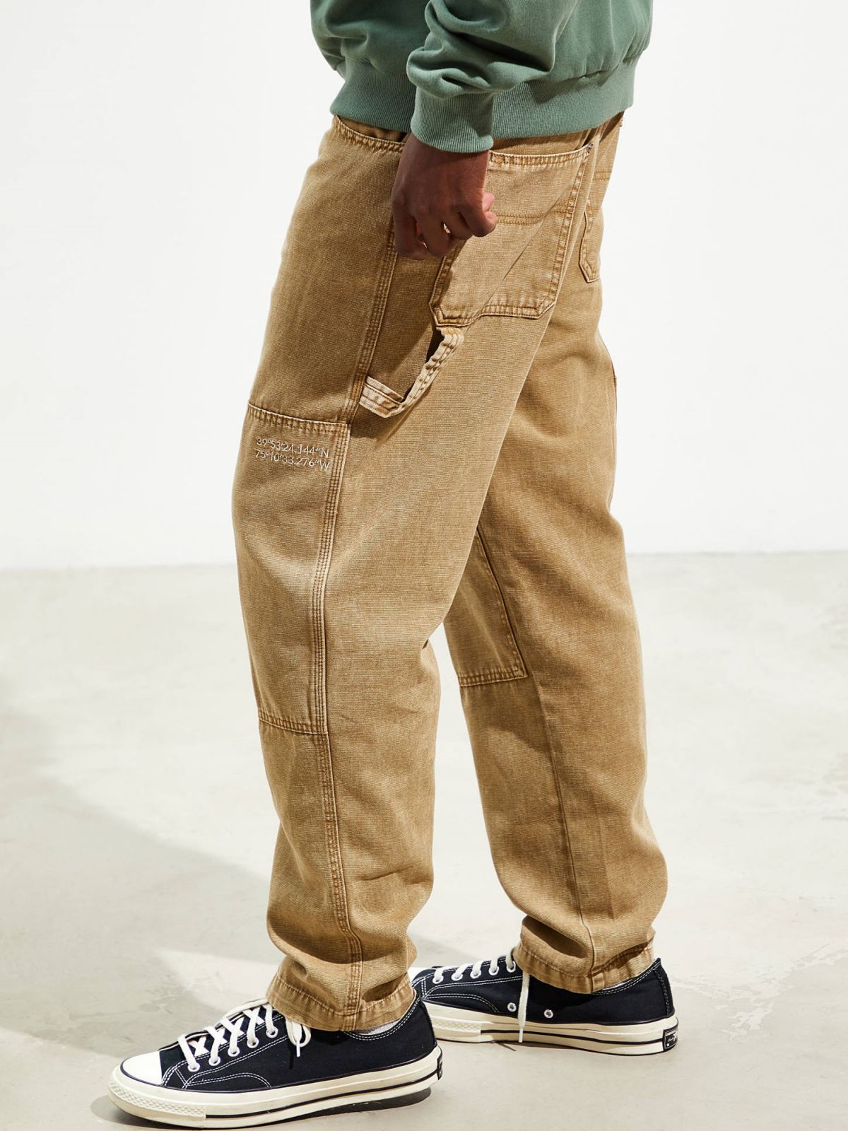  מכנסיים ארוכים Slim-Fit עם תפרים מודגשים BDG של URBAN OUTFITTERS