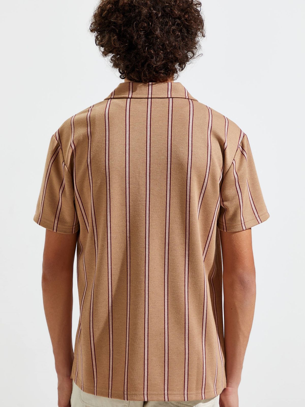  חולצת פולו בהדפס פסים עם כיס UO של URBAN OUTFITTERS