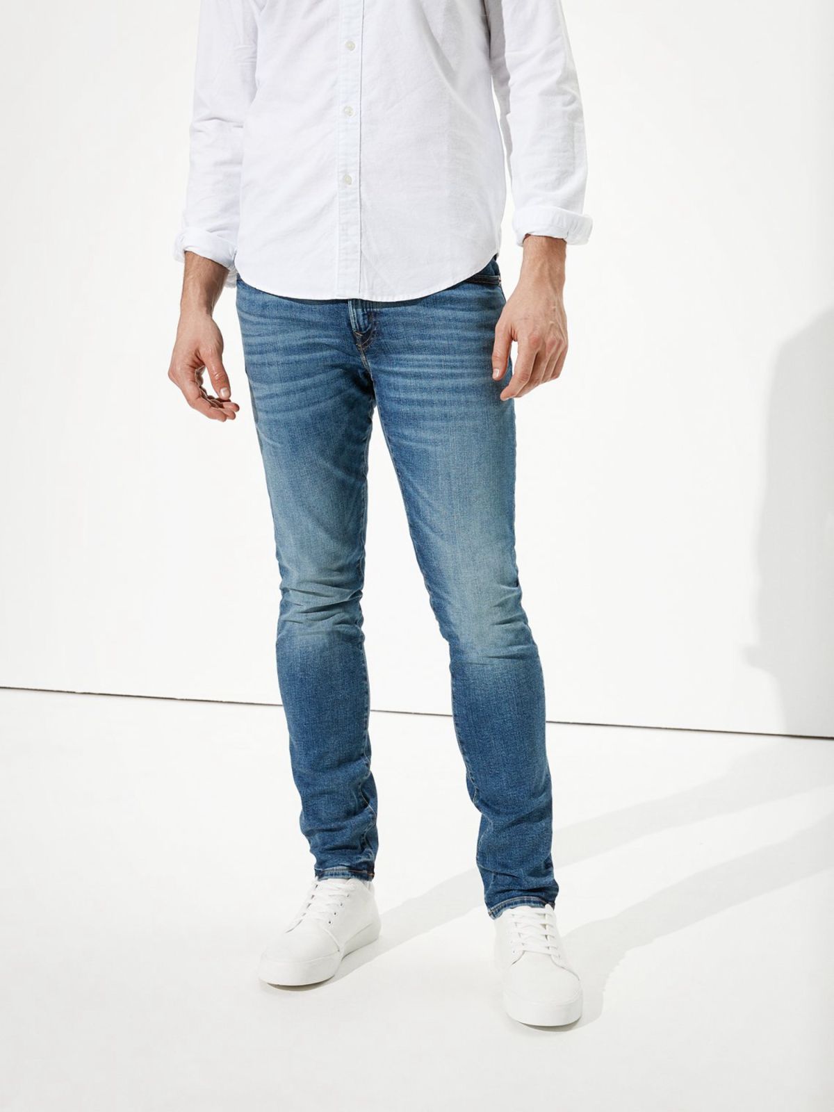  ג'ינס ארוך עם הבהרות Slim Fit / גברים של AMERICAN EAGLE